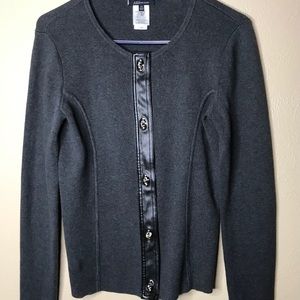 Anne Klein long sleeve sweater.  Size extra small.
